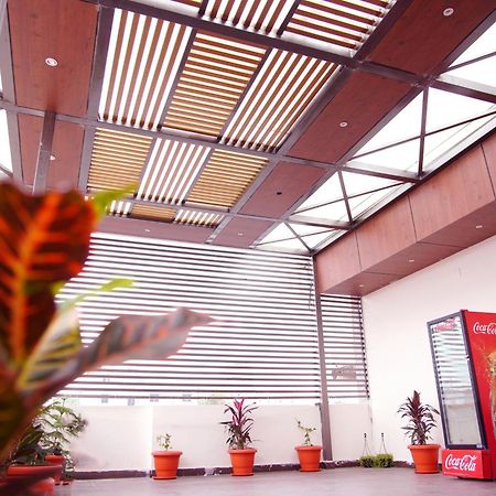 Sunshine Residency Hotel Mancherāl Exterior photo